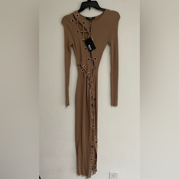 Hera collection long sleeve tie up dress size small - Picture 6 of 7